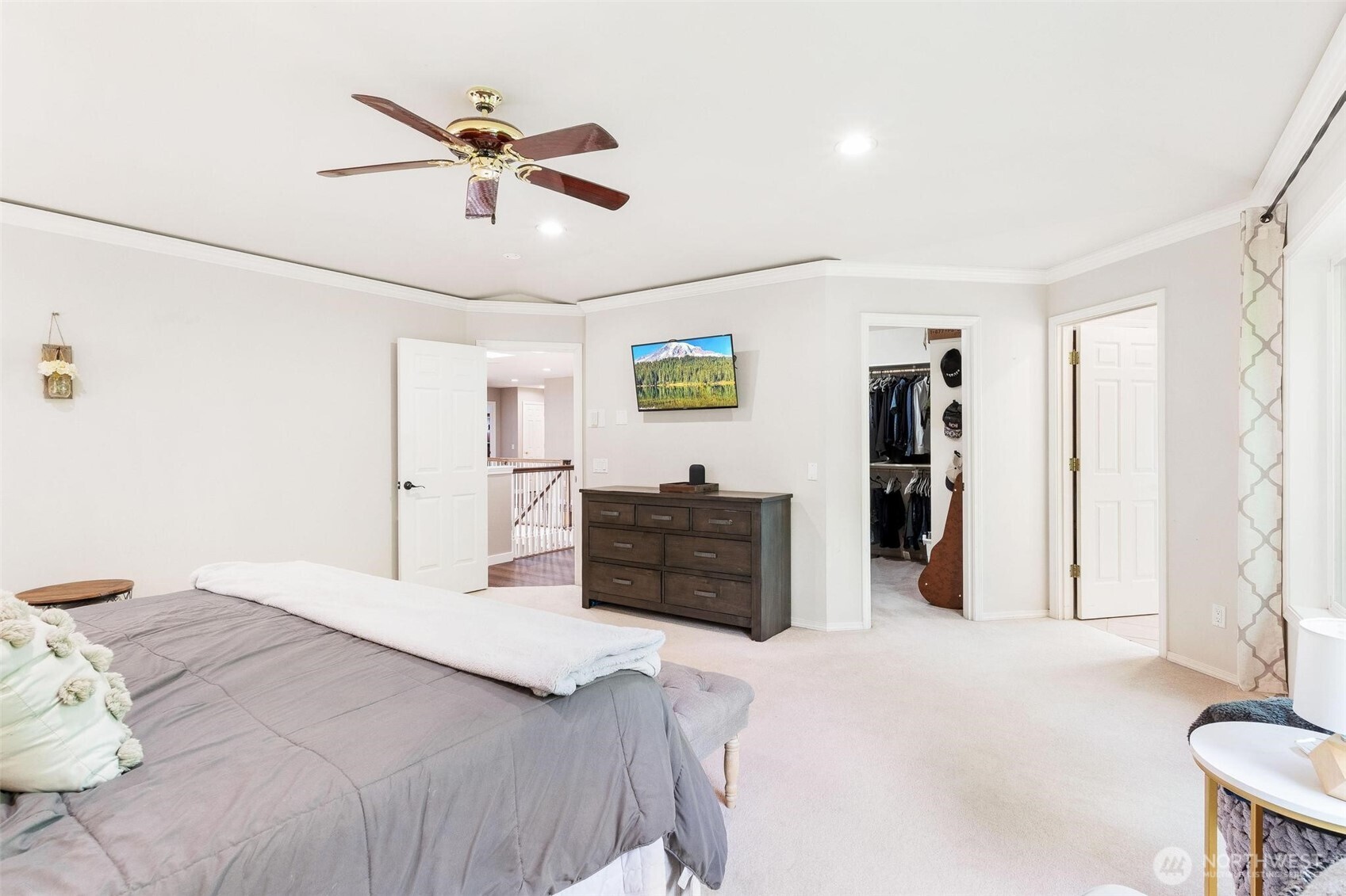 13427 64th Avenue W Edmonds WA 98026