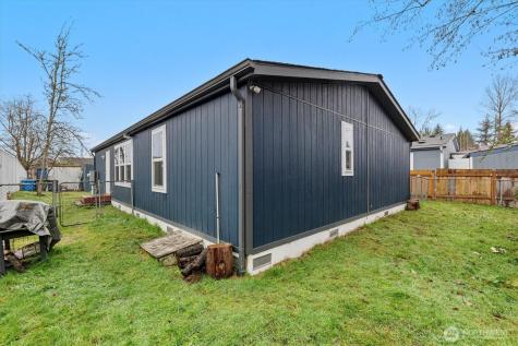 10428 137th Street Court E Puyallup WA 98374