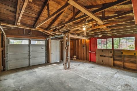 6904 S 124th Street Seattle WA 98178