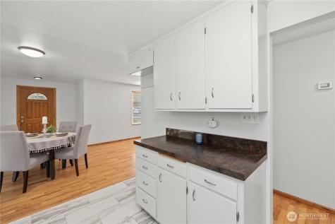 17023 113th Avenue SE Renton WA 98055
