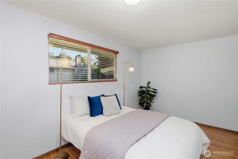17023 113th Avenue SE Renton WA 98055