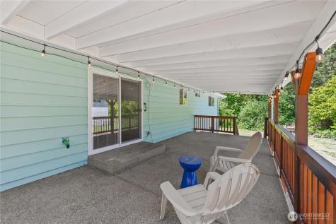 17023 113th Avenue SE Renton WA 98055