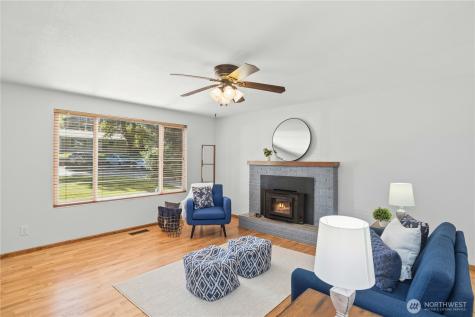 17023 113th Avenue SE Renton WA 98055