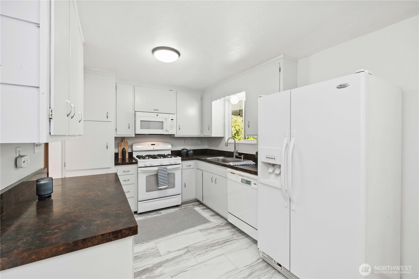 17023 113th Avenue SE Renton WA 98055