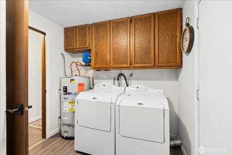 12217 5th Place W Everett WA 98204