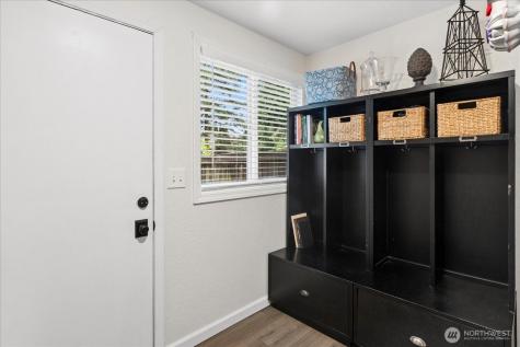 12217 5th Place W Everett WA 98204