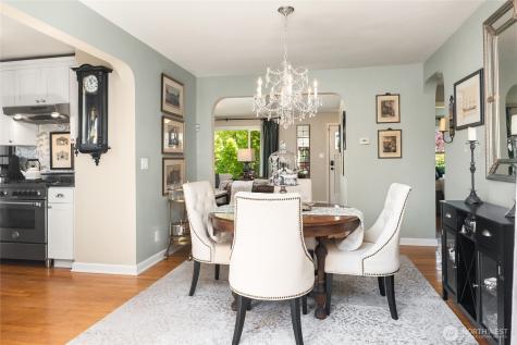 4409 SW Dawson Street Seattle WA 98136