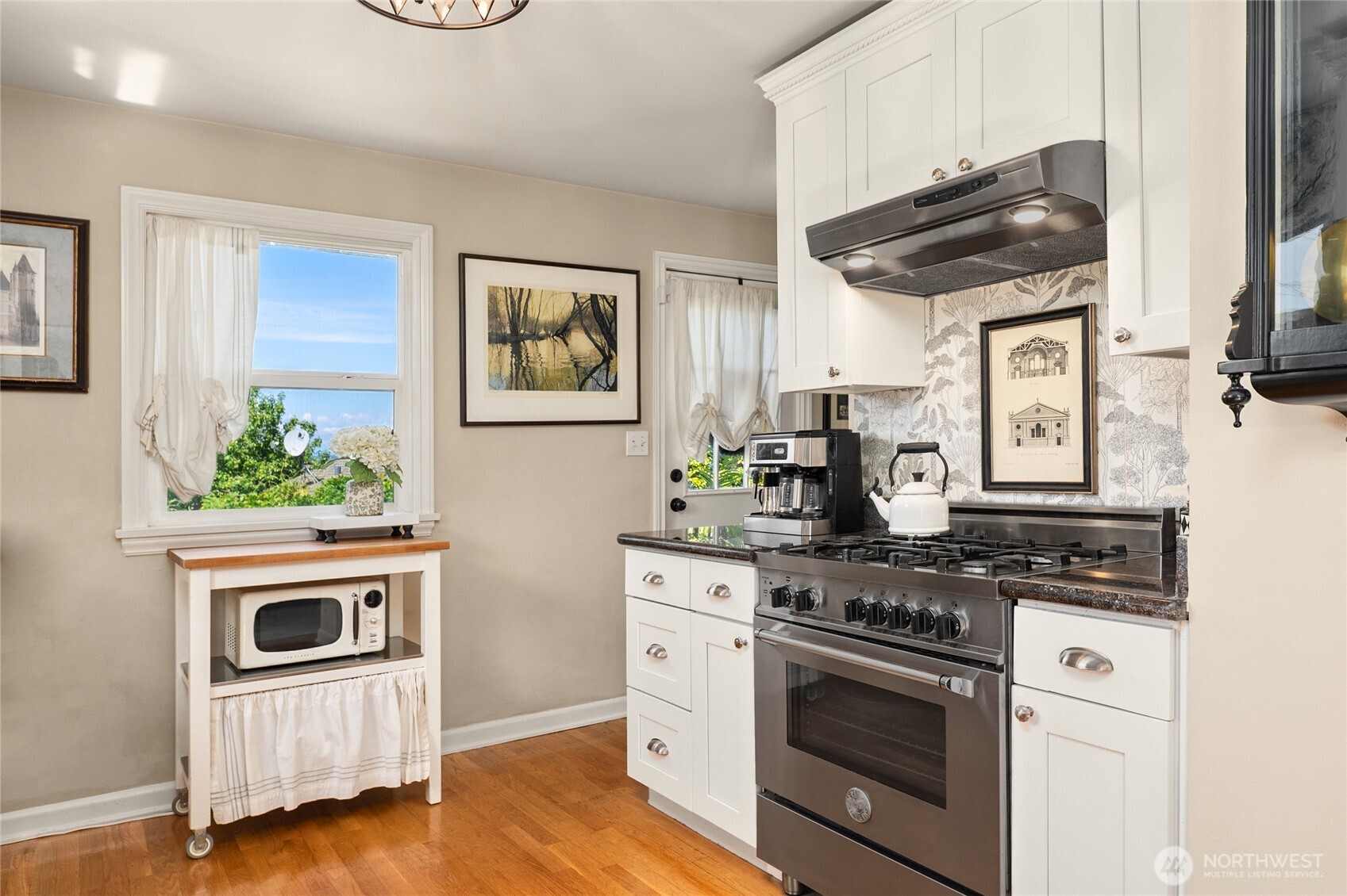 4409 SW Dawson Street Seattle WA 98136