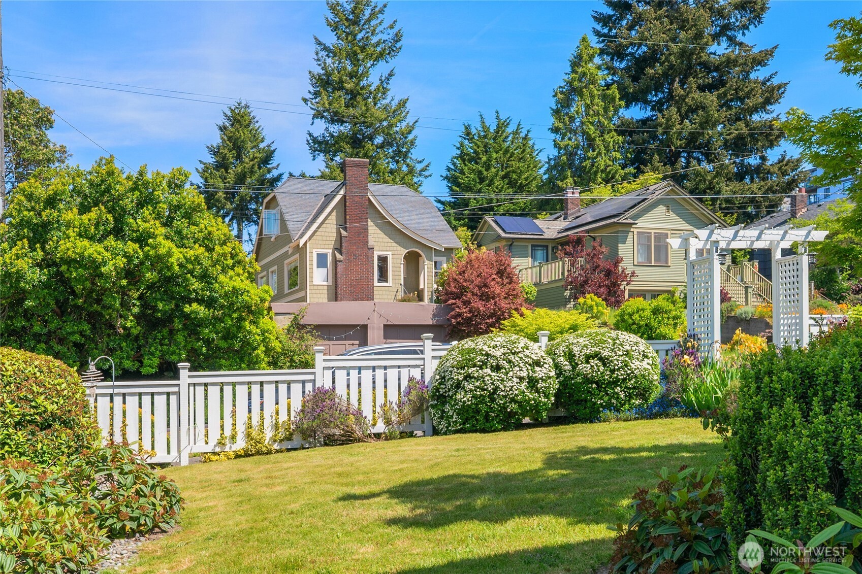 4409 SW Dawson Street Seattle WA 98136