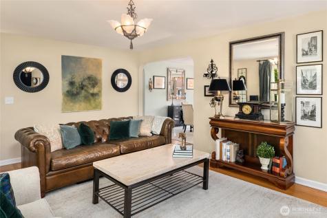 4409 SW Dawson Street Seattle WA 98136