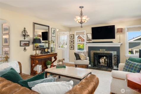 4409 SW Dawson Street Seattle WA 98136