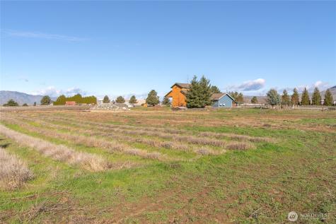 980 S Webb Place East Wenatchee WA 98802