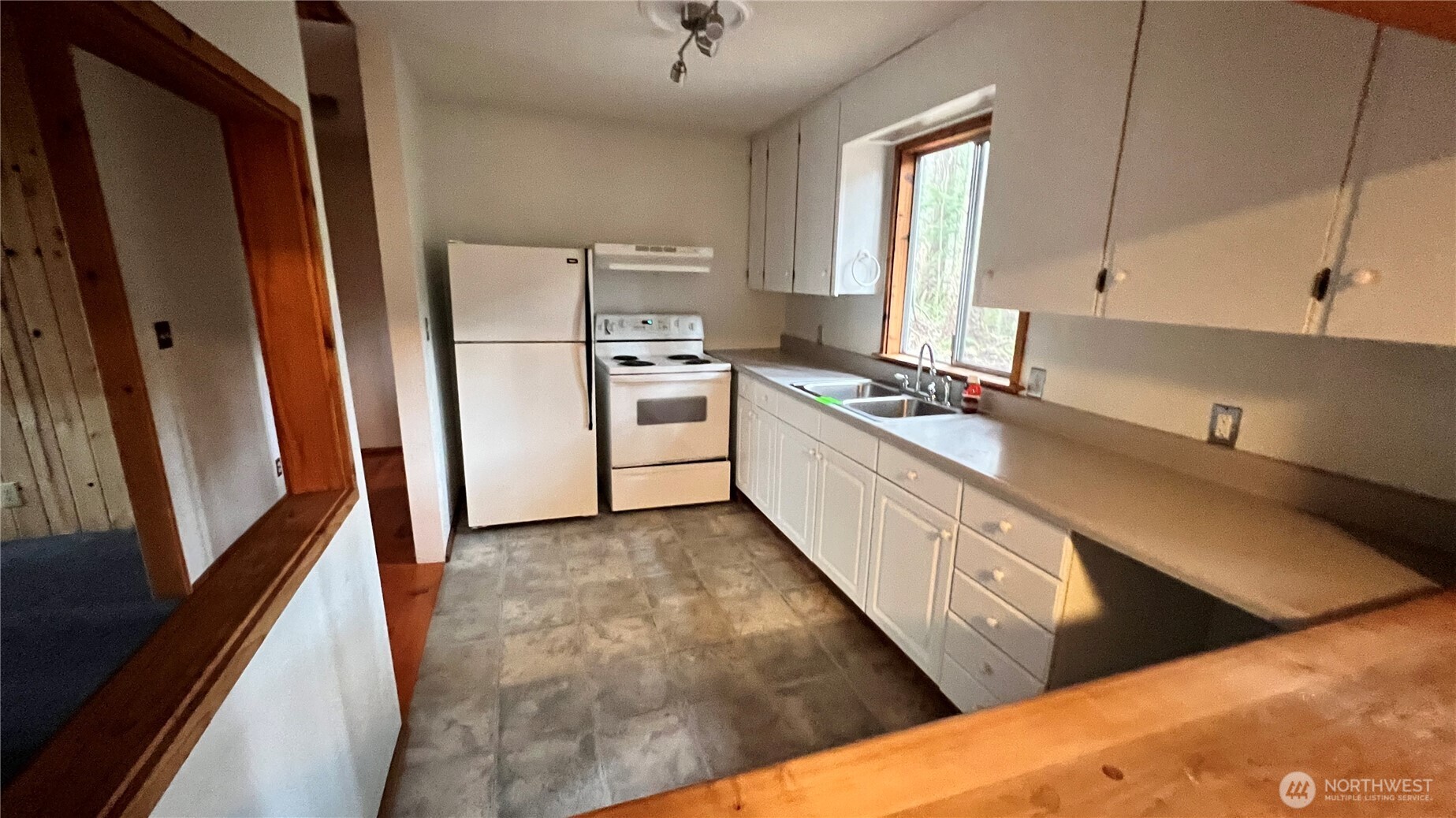 140 Maple Way Packwood WA 98361