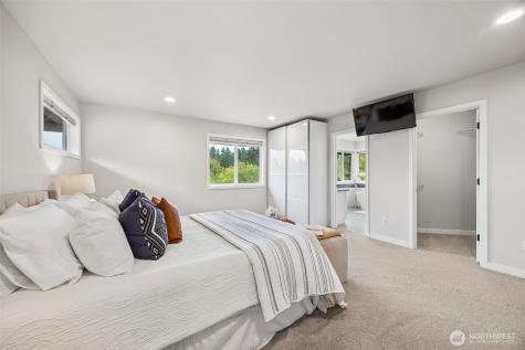 37920 21st Place S Federal Way WA 98003