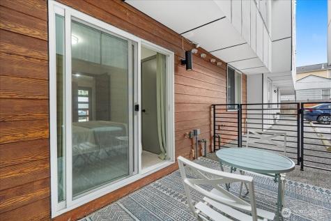 4301 26th Avenue SW Seattle WA 98106