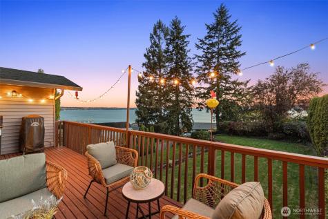 115 S 214th Street Normandy Park WA 98198