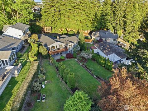 115 S 214th Street Normandy Park WA 98198