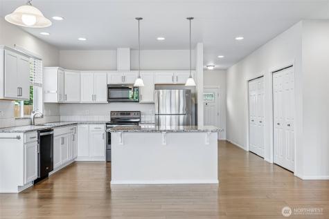 353 S 48th Place Mount Vernon WA 98274