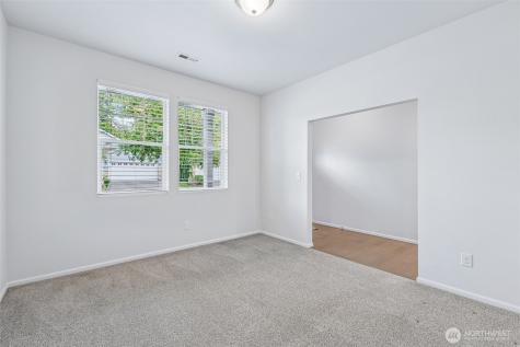 353 S 48th Place Mount Vernon WA 98274