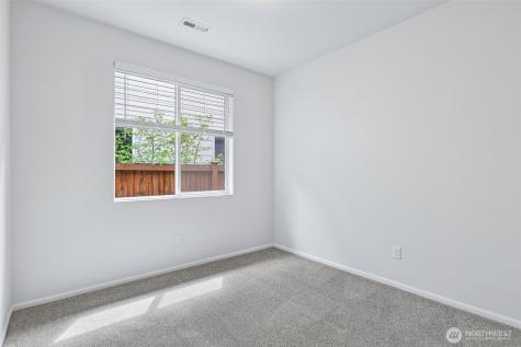 353 S 48th Place Mount Vernon WA 98274