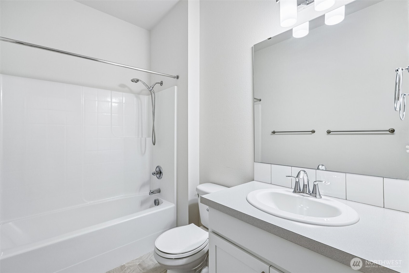 353 S 48th Place Mount Vernon WA 98274
