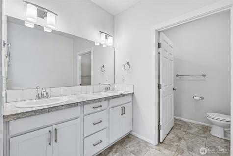 353 S 48th Place Mount Vernon WA 98274