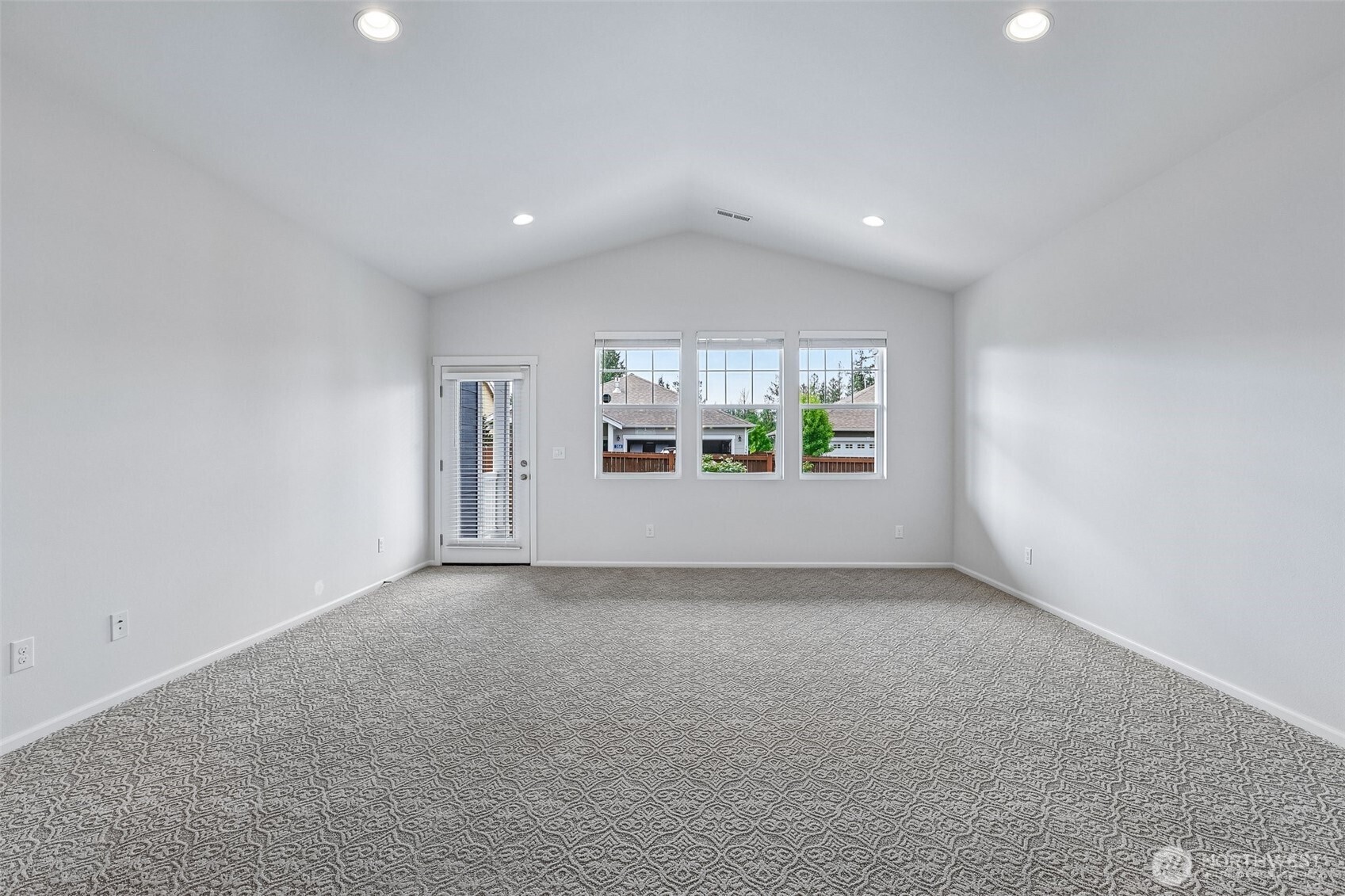353 S 48th Place Mount Vernon WA 98274