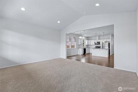 353 S 48th Place Mount Vernon WA 98274