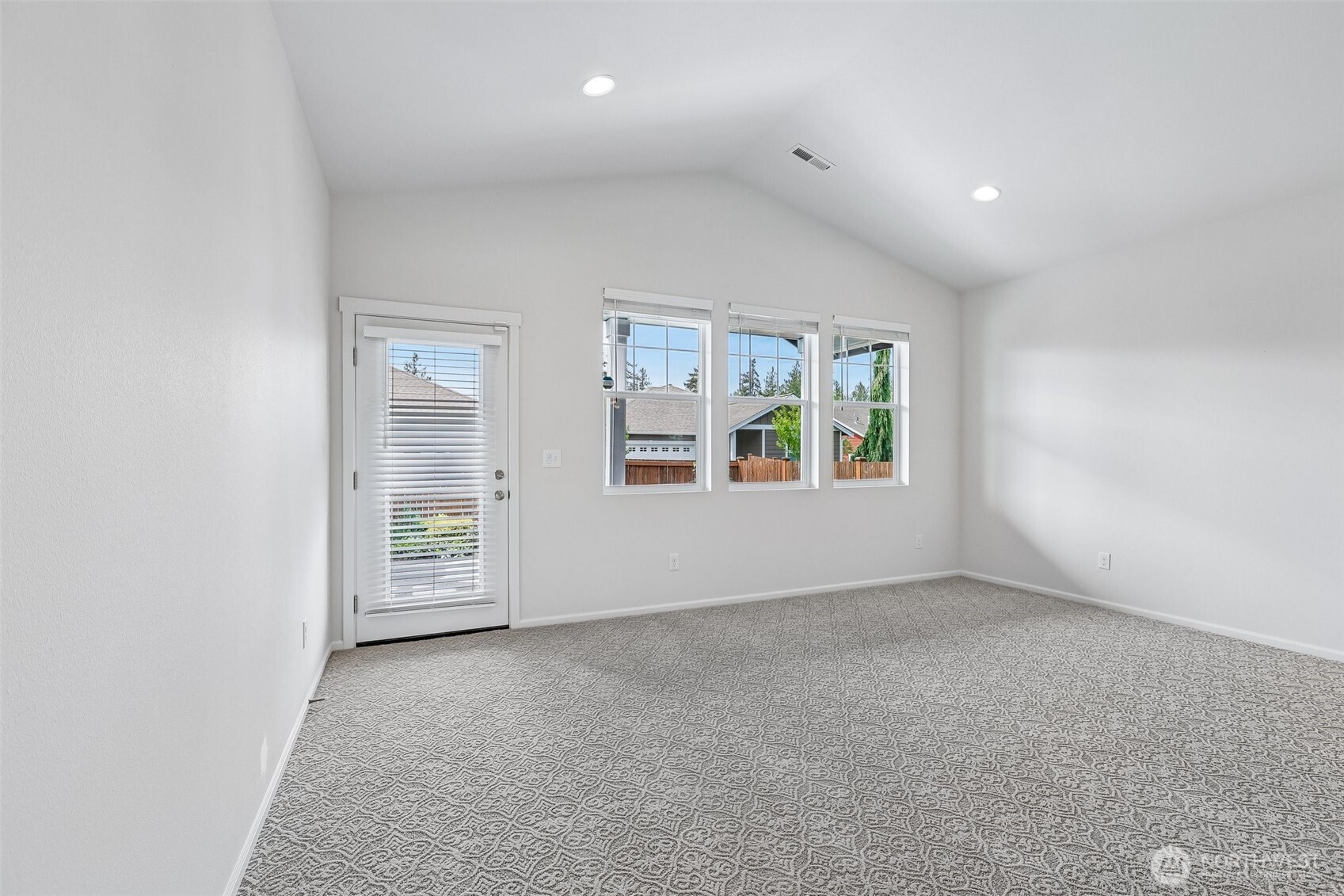 353 S 48th Place Mount Vernon WA 98274