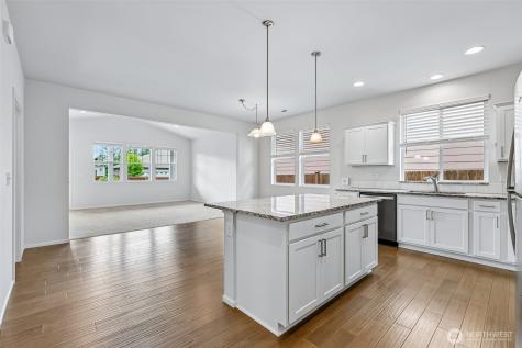 353 S 48th Place Mount Vernon WA 98274