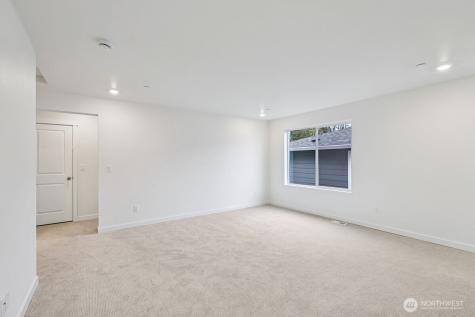 11832 17th Street SE Lake Stevens WA 98258