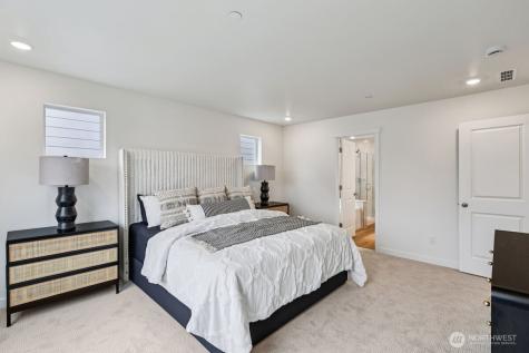 11832 17th Street SE Lake Stevens WA 98258