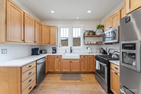 118 Porcupine Lane Chelan WA 98816