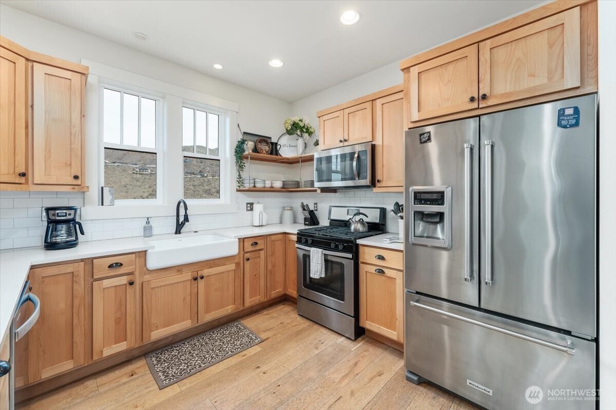 118 Porcupine Lane Chelan WA 98816