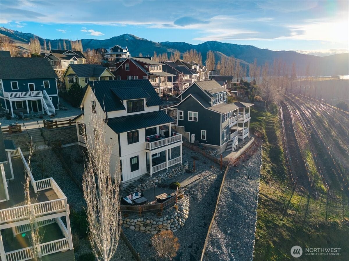 118 Porcupine Lane Chelan WA 98816