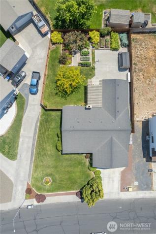 709 W Sage Bay Drive Moses Lake WA 98837