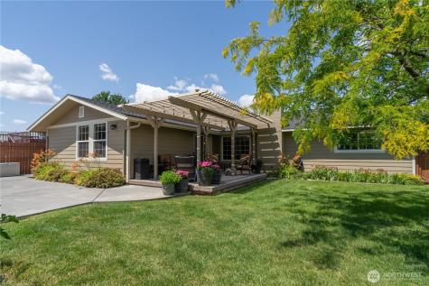 709 W Sage Bay Drive Moses Lake WA 98837
