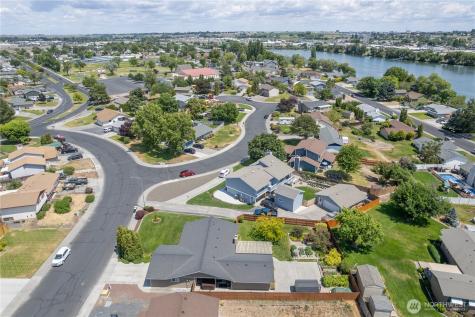 709 W Sage Bay Drive Moses Lake WA 98837