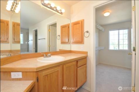 12717 SE 301st Street Auburn WA 98092
