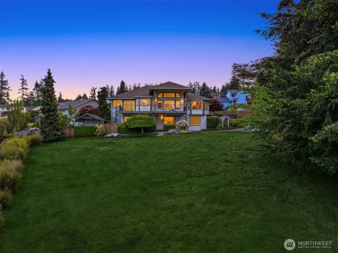 51 Lucky Lane Camano Island WA 98282