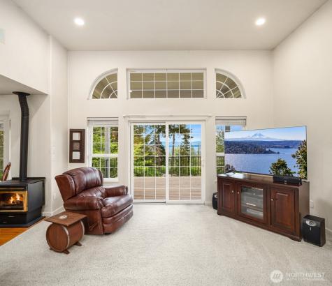 51 Lucky Lane Camano Island WA 98282