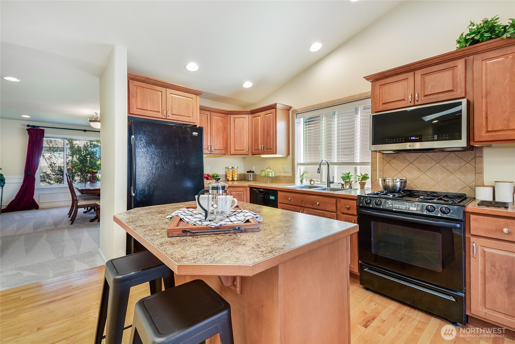 6116 72nd Drive NE Marysville WA 98270