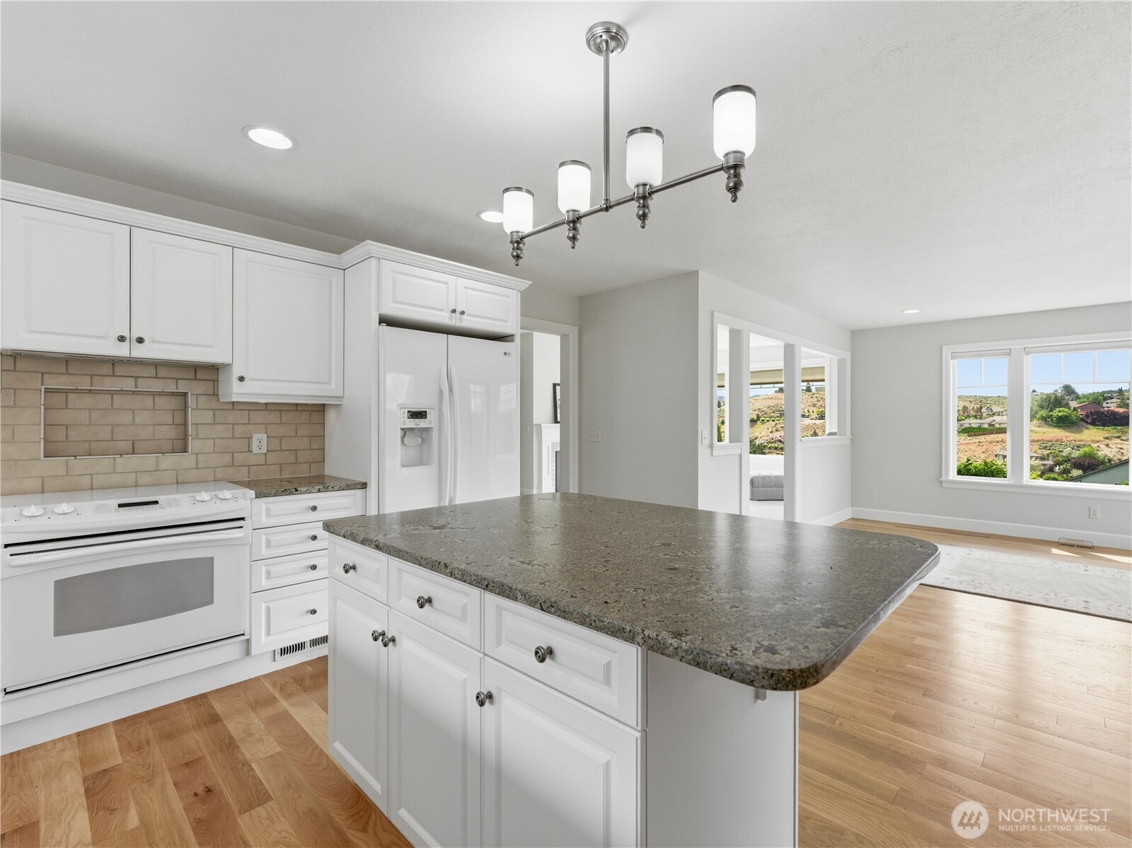 139 Rolling Hills Lane Wenatchee WA 98801