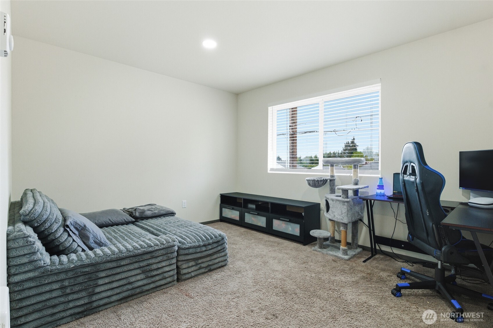 6214 Knoble Road E Spanaway WA 98387