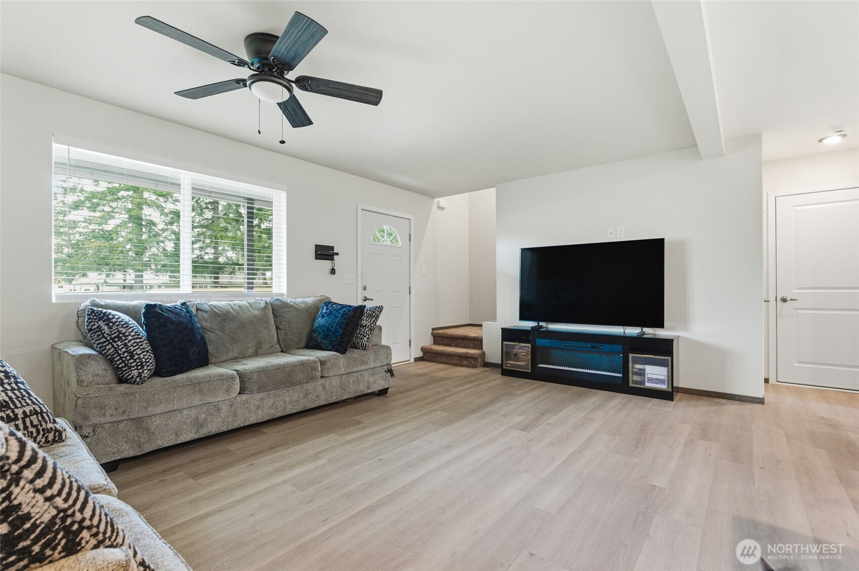 6214 Knoble Road E Spanaway WA 98387
