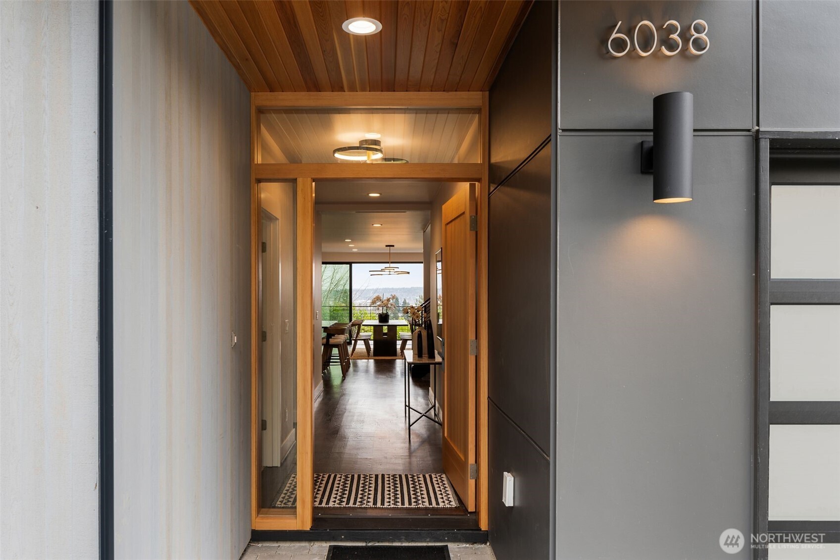 6038 50th Avenue NE Seattle WA 98115