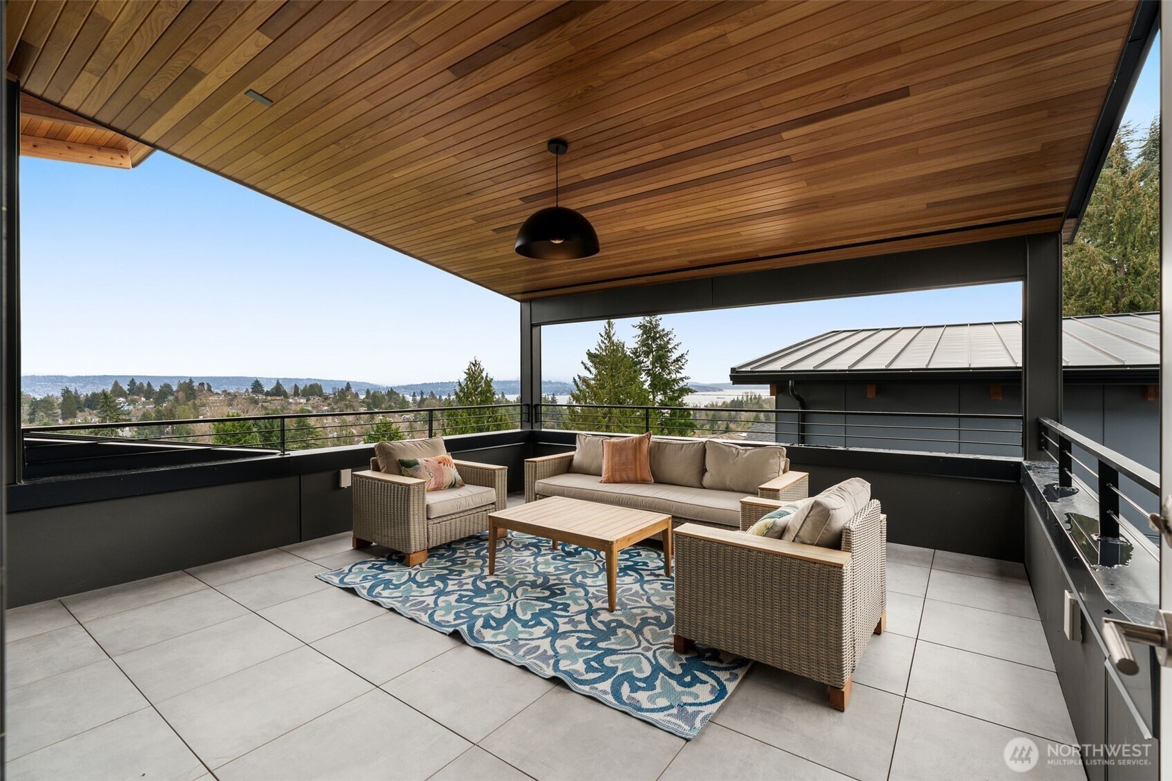 6038 50th Avenue NE Seattle WA 98115