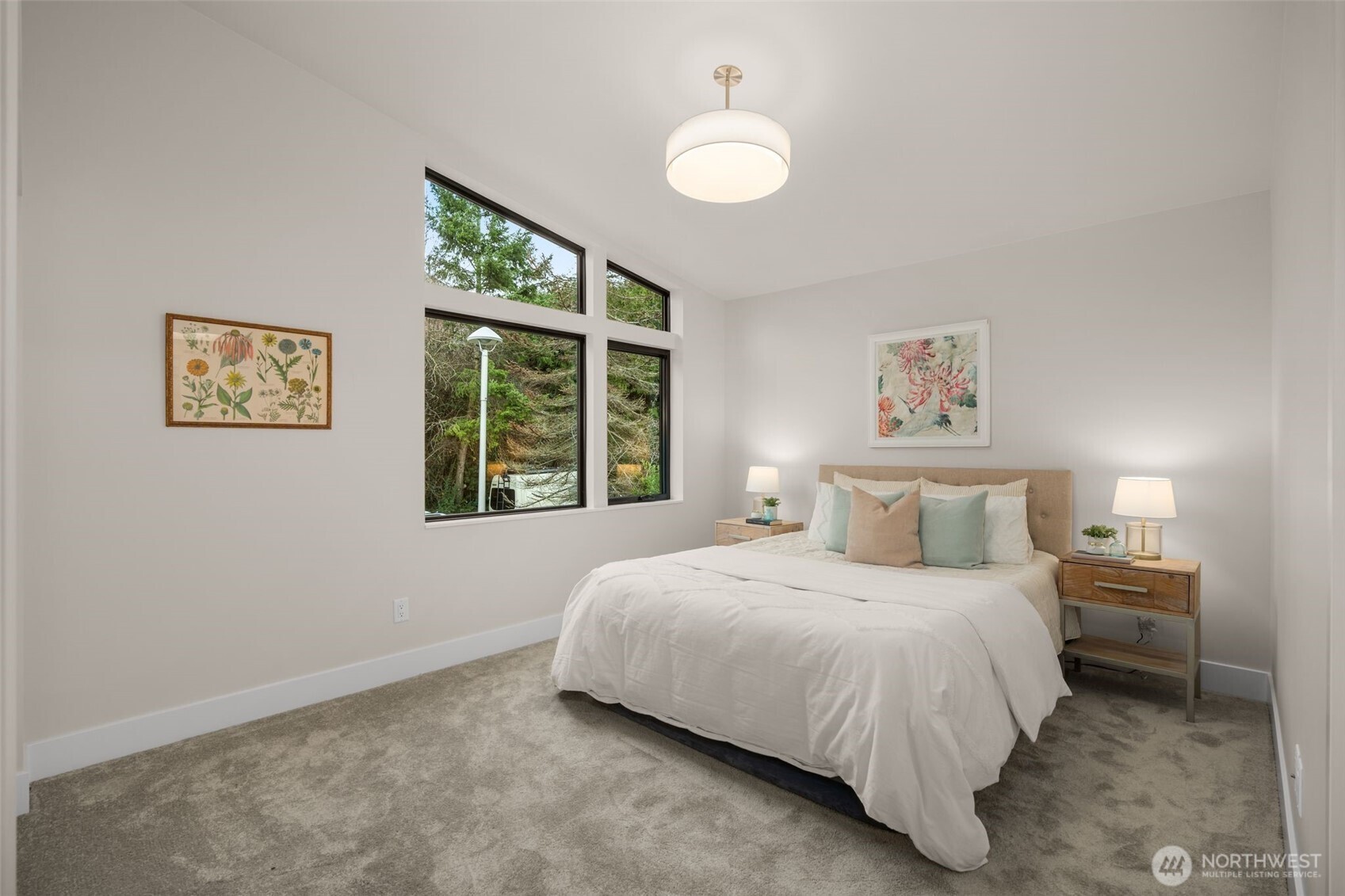 6038 50th Avenue NE Seattle WA 98115