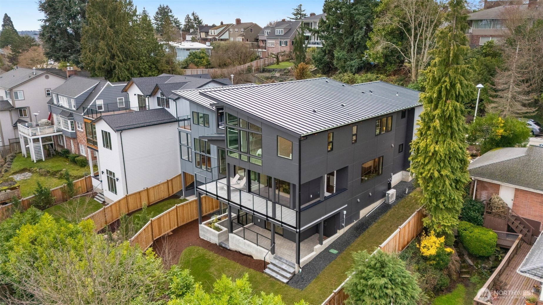 6038 50th Avenue NE Seattle WA 98115
