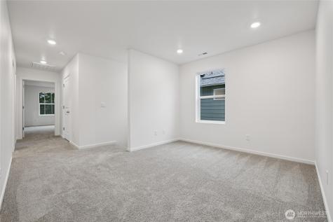 10734 188th Street E Puyallup WA 98374
